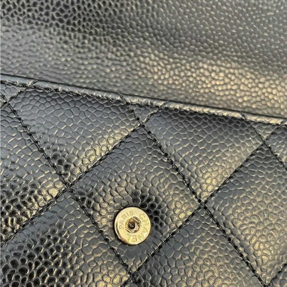 Chanel Black Quilted Leather Chain Bag (Sold on other platform) - Picture 10 of 15